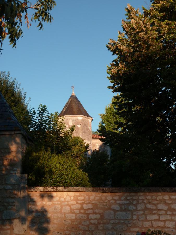 Chaniers La Laiterie Du Logis B&B 외부 사진