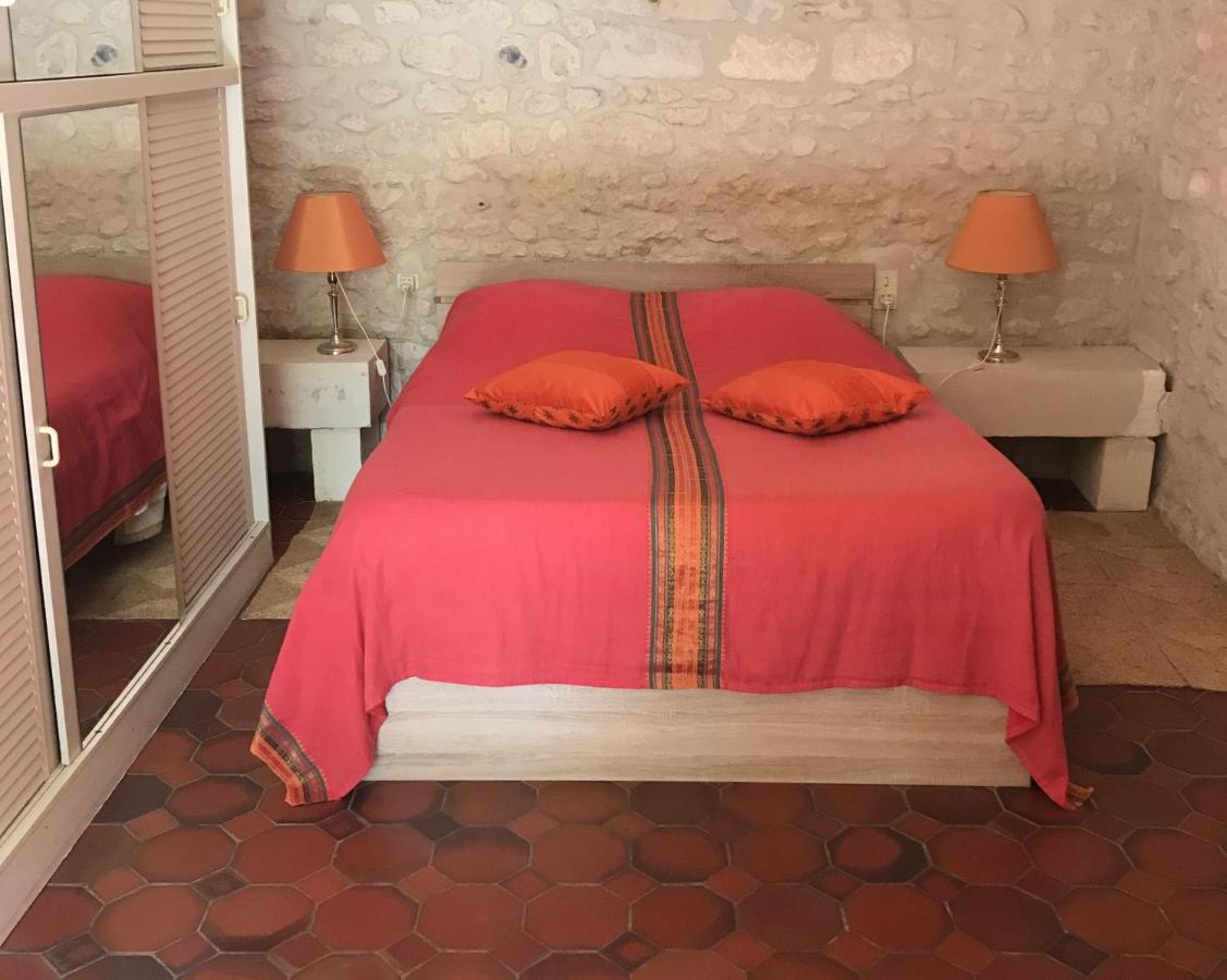 Chaniers La Laiterie Du Logis B&B 외부 사진